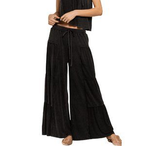 POL Black Wide Leg Casual Chic Pant | Comfortable and Flattering Silhouette